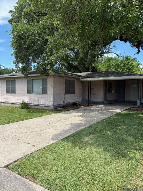 318 W Ascension St, Gonzales, LA, 70737 | Card Image