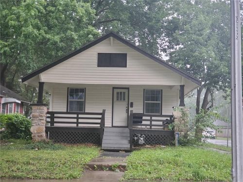 5800 Virginia Ave, Kansas City, MO, 64110-3262 | Card Image