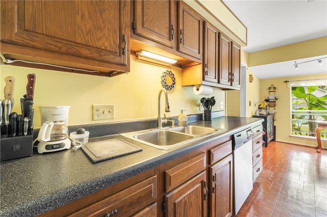 10524 Gray Fox Way, House other with 3 bedrooms, 2 bathrooms and null parking in Savannah GA | Image 11