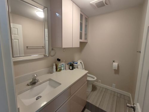 65xx Mang Rd, Richmond, BC, V7C2Y2 | Card Image