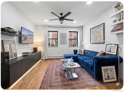 4d-319 E 105th St, New York, NY, 10029-5047 | Card Image