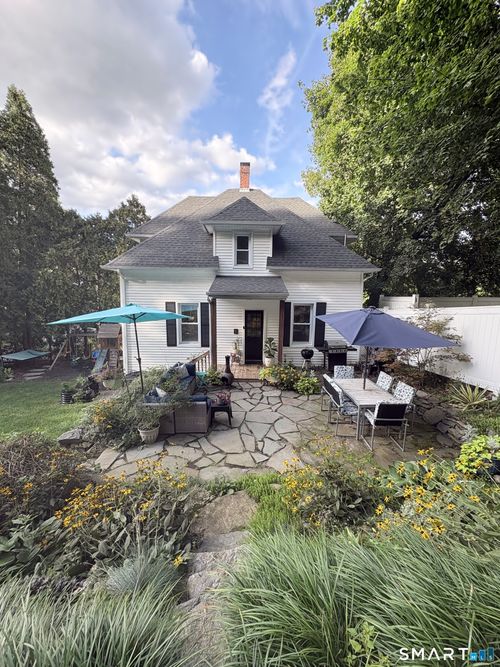 89 Hillside Ave, Shelton, CT, 06484-5623 | Card Image