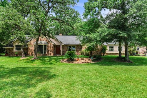 33315 Cripple Creek Dr, Pinehurst, TX, 77362-3985 | Card Image