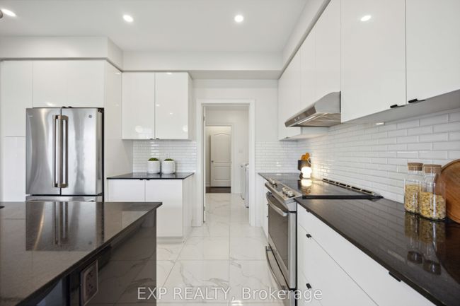 44 Holland Vista St, House other with 4 bedrooms, 4 bathrooms and 4 parking in Holland Landing ON | Image 20
