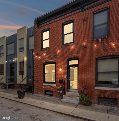 15 N Decker Ave, BALTIMORE, MD, 21224-1354 | Card Image