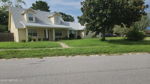 8470 Sand Point Dr E, Jacksonville, FL, 32244-5929 | Card Image