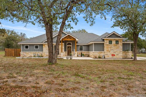 112 Archer Ridge Dr, La Vernia, TX, 78121-0050 | Card Image