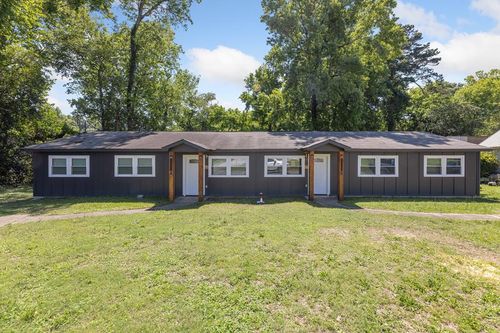 1501 18th Ave, Phenix City, AL, 36867-4800 | Card Image