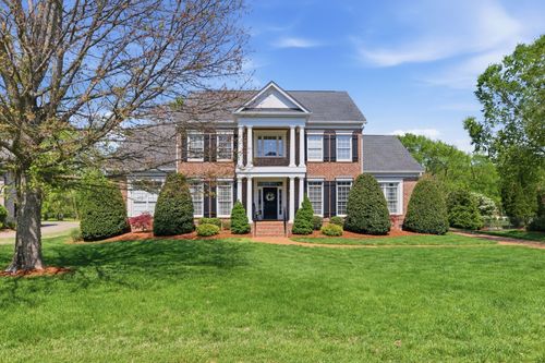 327 Gillette Dr, Franklin, TN, 37069-4195 | Card Image