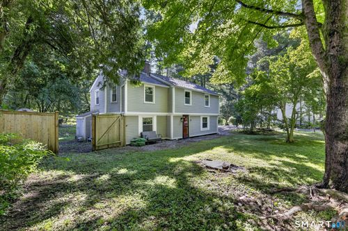 93 Book Hill Rd, Essex, CT, 06426-1322 | Card Image