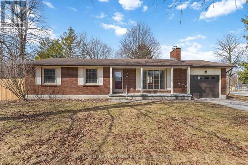 91 Blackacres Blvd, London, ON, N6G2G9 | Card Image