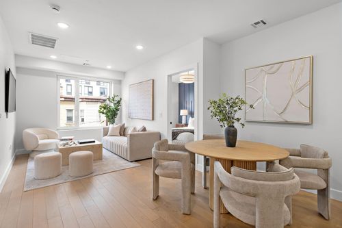 204-35 Orchard St, Jersey City, NJ, 07306-3339 | Card Image