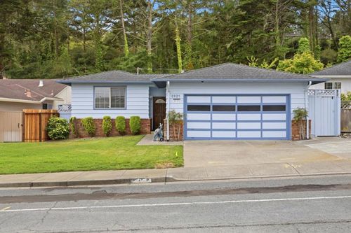 2821 Oakmont Dr, San Bruno, CA, 94066-1242 | Card Image