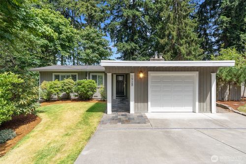 1928 109th Avenue Se, Bellevue, WA, 98004 | Card Image