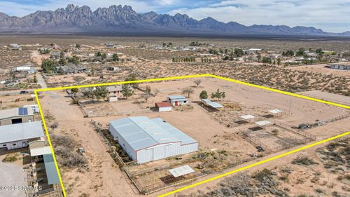 4737 Beyer Rd, Las Cruces, NM, 88011-6816 | Card Image