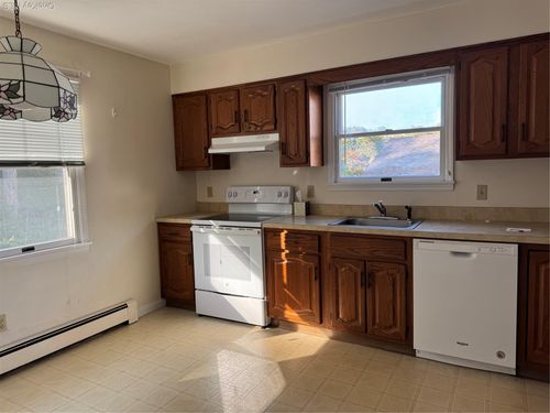 1st-17 Intervale Ave, White Plains, NY, 10603-1708 | Card Image