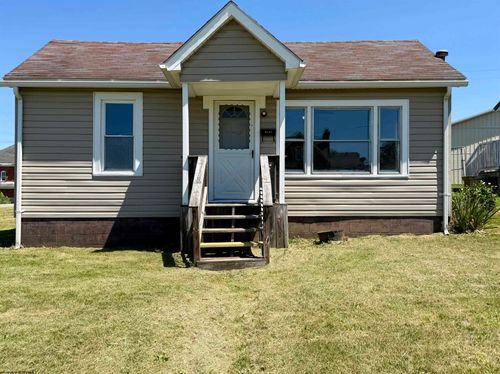 8267 Elk Ave, Stonewood, WV, 26301-8019 | Card Image