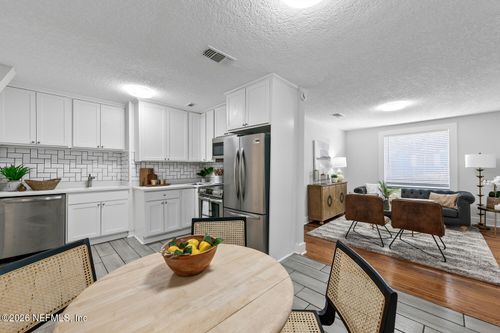 715 Ralph St, Jacksonville, FL, 32204-3438 | Card Image