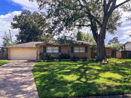 1520 Crawford St, Beaumont, TX, 77706-3005 | Card Image