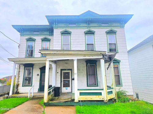 611 E Gansevoort St, Little Falls, NY, 13365-1562 | Card Image