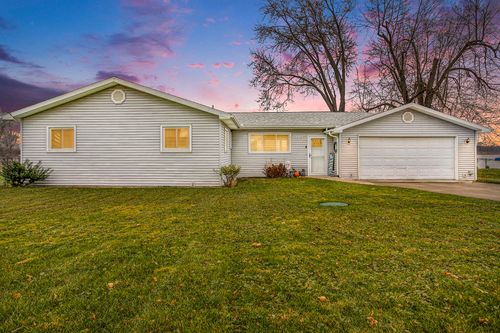 1102 Oliverda Rd, Sherwood, MI, 49089-9727 | Card Image