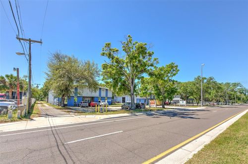 5921 Causeway Blvd, TAMPA, FL, 33619-6251 | Card Image