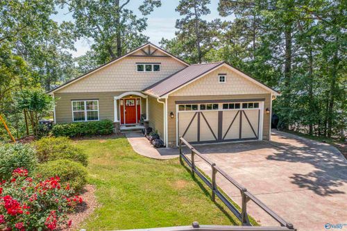 560 County Road 40, Centre, AL, 35960-8205 | Card Image