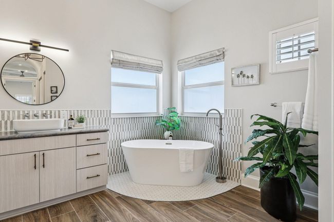 3900 Ne 23 Rd Ter, House other with 5 bedrooms, 6 bathrooms and null parking in Lighthouse Point FL | Image 21