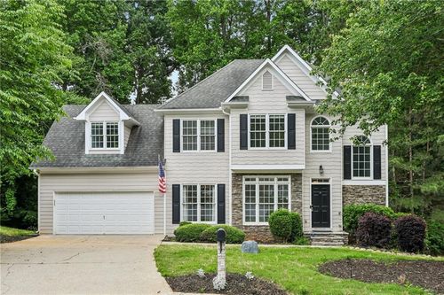 6367 Spring Lake Dr, Flowery Branch, GA, 30542-6604 | Card Image
