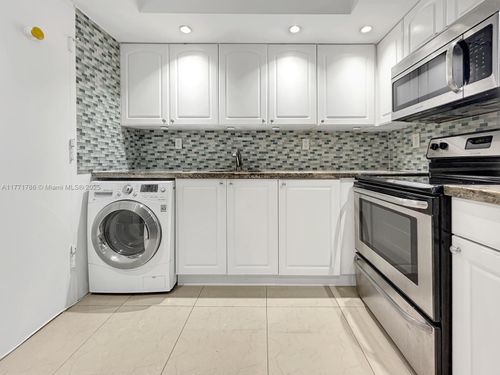apt-106-1913 S Ocean Dr, Hallandale Beach, FL, 33009-5914 | Card Image