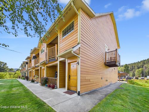 99 Lookout Peak Dr, Pinehurst, ID, 83850-5023 | Card Image