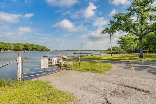 91 Live Oak St, Alvarado, TX, 76009-7132 | Card Image