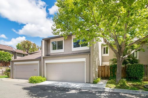 6 Cottonwood Place, Novato, CA, 94945 | Card Image