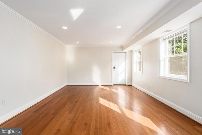 APT-201 - 916 Barnaby St Se, Condo with 2 bedrooms, 1 bathrooms and null parking in WASHINGTON DC | Image 10