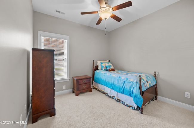 bed 2 | Image 27