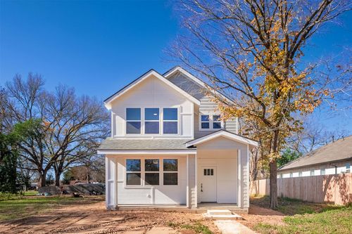107 Wilkes St, Smithville, TX, 78957-2025 | Card Image