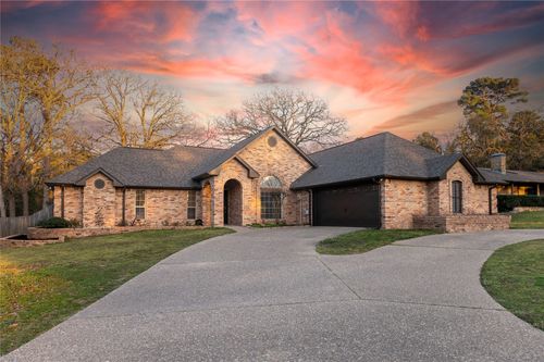 329 Hideaway Ln E, Hideaway, TX, 75771-5211 | Card Image