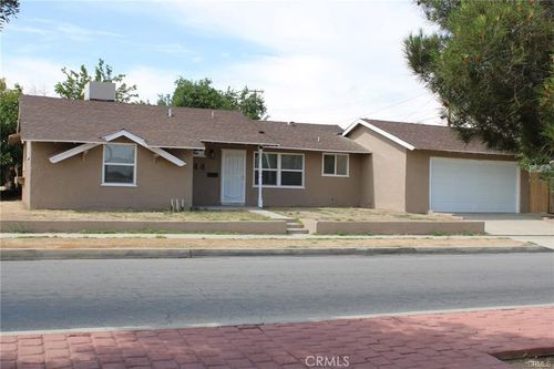144 E Avenue Q, Palmdale, CA, 93550-3657 | Card Image
