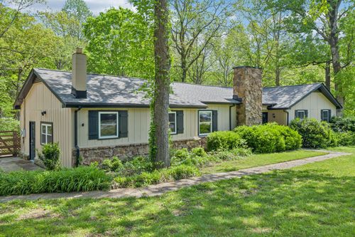 258 Woodlands Dr, Kingston Springs, TN, 37082-9006 | Card Image