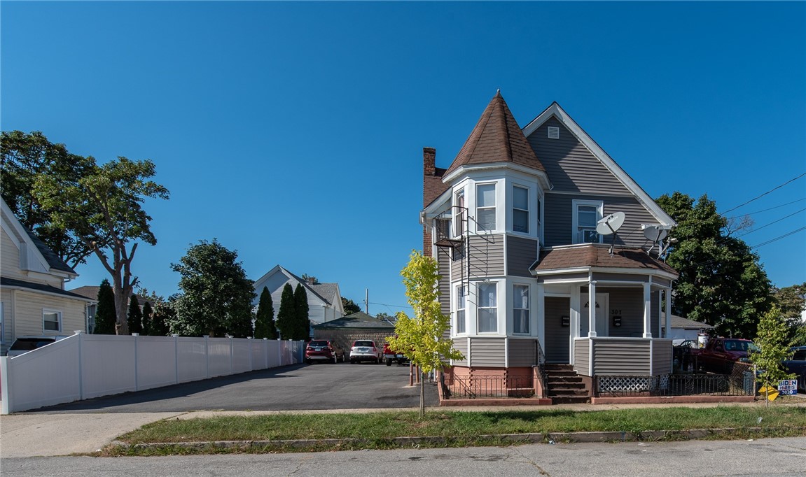 California Ave, Providence, RI 02905