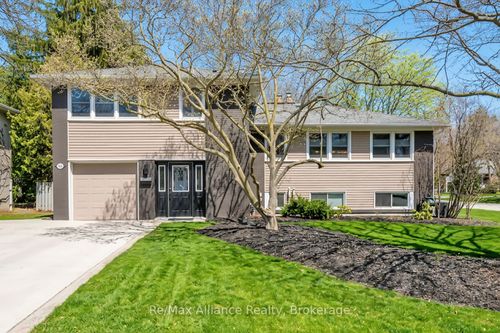 183 Westminster Dr, Oakville, ON, L6L4H8 | Card Image