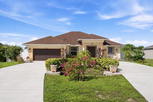2272 Sw Cameo Blvd, Port St. Lucie, FL, 34953-2015 | Card Image