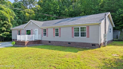 236 Loggers Ln, Clinton, TN, 37716-5270 | Card Image