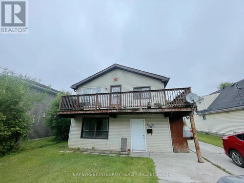 main-floor-320 Miami Drive, Georgina (Keswick South), ON, L4P2Z7 | Card Image
