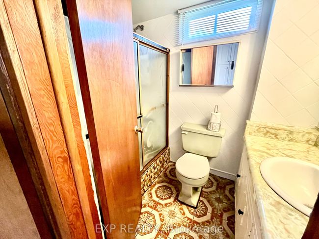 134 Alison Ave, Home with 3 bedrooms, 2 bathrooms and 4 parking in Cambridge ON | Image 17