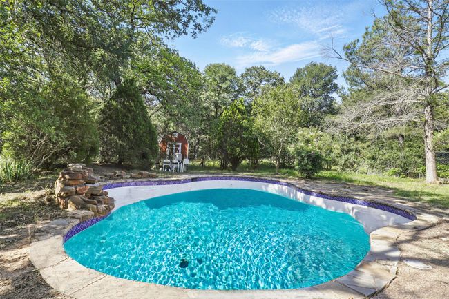 Pool needs work, but this is how it COULD look. | Image 32