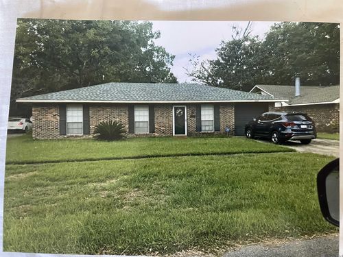 3033 Vancouver Dr, Baton Rouge, LA, 70819-1850 | Card Image