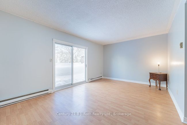 146 Fernwood Dr, House attached with 2 bedrooms, 2 bathrooms and 2 parking in Gravenhurst ON | Image 10