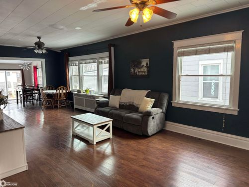 316 Barret St, Burlington, IA, 52601-6220 | Card Image