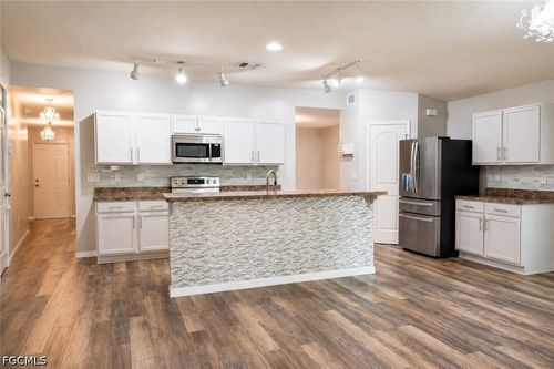 1614 Sw 22nd Ter, Cape Coral, FL, 33991-3537 | Card Image